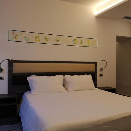 Palazzo Irma - Hotel - B&B Luxury Vibo Valentia Bagian luar foto