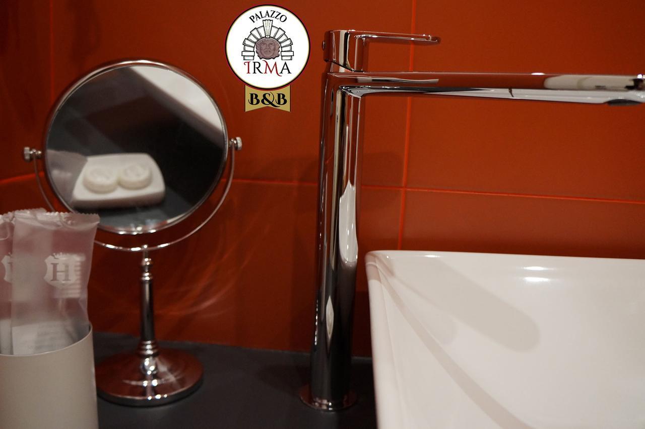 Palazzo Irma - Hotel - B&B Luxury Vibo Valentia Bagian luar foto